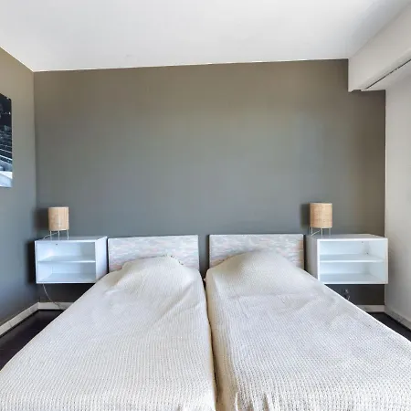 Les Miradors By Interhome Appartement *