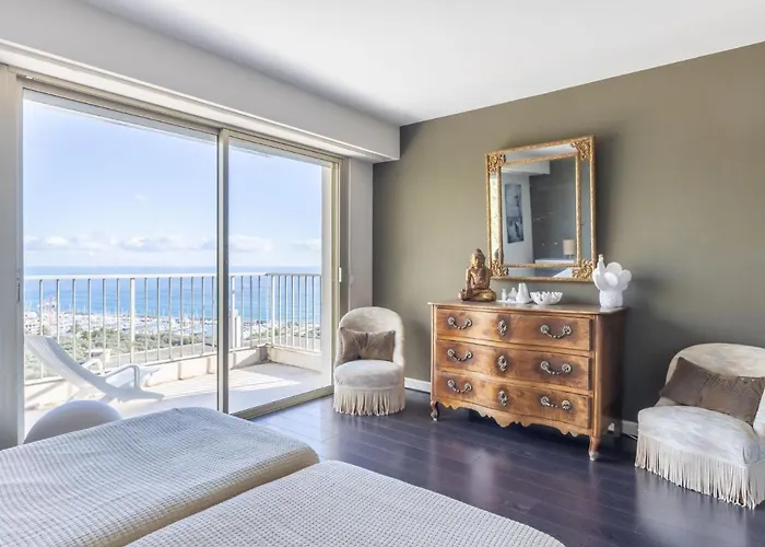 아파트 Les Miradors By Interhome *