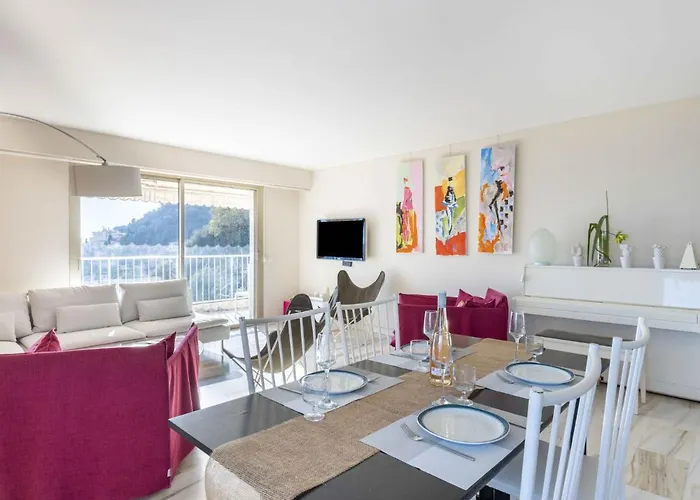 Les Miradors By Interhome